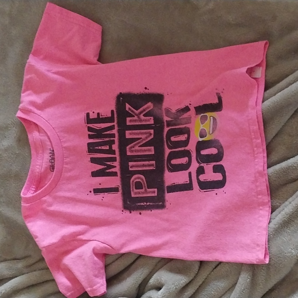 I MAKE PINK LOOK COOL